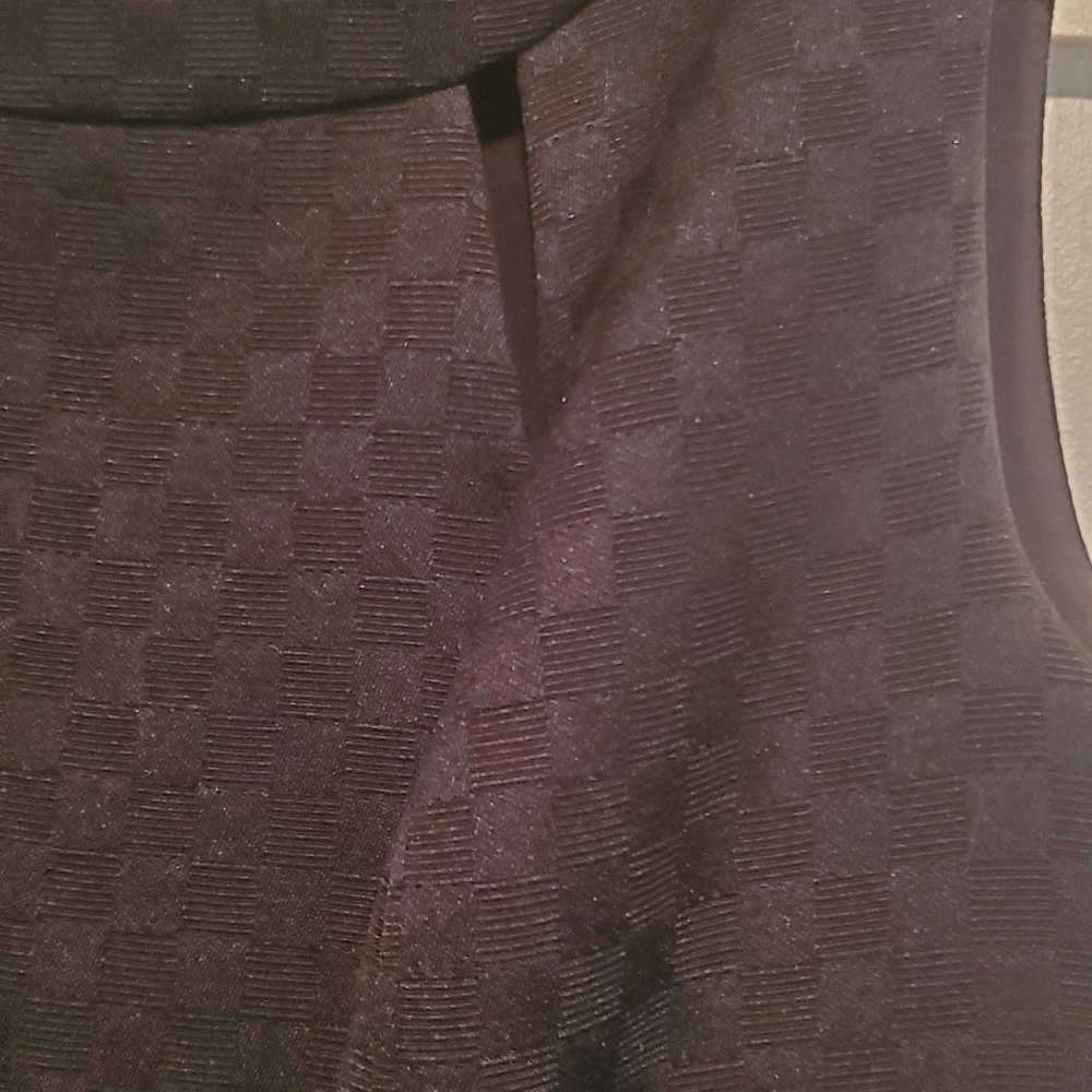 Dress - Picture 4 of 5